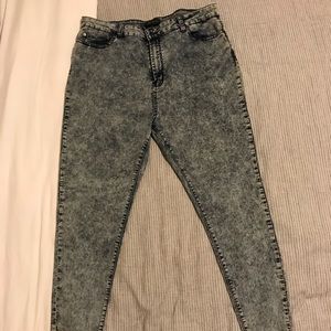 Forever 21 Plus Size (20) Skinny Jeans